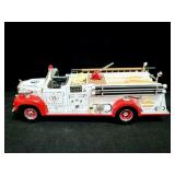 1998 FIRST GEAR B MODEL MACK DIE CAST FIRE TRUCK