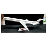 DELTA AIRLINES - METAL MODEL PLANE