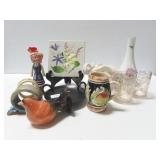 GROUPING: NAPKIN RINGS, SHOT GLASSES, FIGURINES,