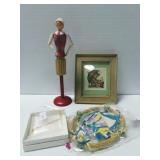 GROUPING: CRYSTAL ORNAMENT, HUMMEL PRINT, GROUPING: CRYSTAL ORNAMENT, HUMMEL PRINT,