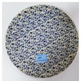 BLUE AND WHITE STONEWARE "TULIP" PLATE - 10" BLUE AND WHITE STONEWARE "TULIP" PLATE - 10"