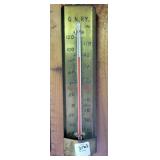 GREAT NORTHERN RAILWAY THERMOMETER