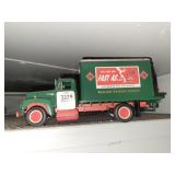 RAILWAY EXPRESS AGENCY DIE CAST BOX TRUCK -