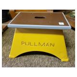 PULLMAN STEP BOX