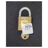 YALE PADLOCK WITH KEY