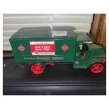 RAILWAY EXPRESS AGENCY DIE CAST BOX TRUCK -