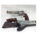 COLT, PYTHON, 357 MAG REVOLVER