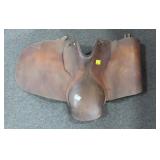 ENGLISH SADDLE
