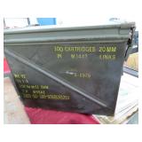 ARMY AMMO CAN WITH MIXED AMMUNITION