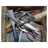 GROUPING: HAND TOOLS