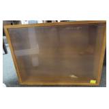 TABLE TOP DISPLAY CASE WITH GLASS TOP