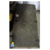 ARMY FOOT LOCKER WITH CANTEENS AND MESS KITS