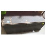 ARMY WOOD BOX WITH SERVICE CAP, PISTOL DIAGRAM,