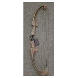 BEAR COMPOUND BOW