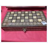 MINIATURE BACKGAMMON GAME IN INLAID BOX