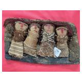 CHANCAY 4 FIGURE GROUP OF DOLLS