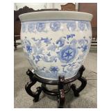 14" BLUE AND WHITE ASIAN JARDINAIRE W/STAND