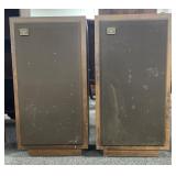 PAIR OF CERWIN-VEGA DIGITAL SERIES D3 SPEAKERS