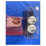 YANKEES PORTRAIT BASEBALLS: BERNIE WILLIAMS AND