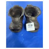 2 CERAMIC ASHTRAY SHOES