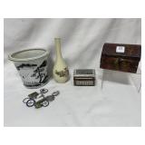 2 WOODEN TRINKET BOXES AND 2 VASES