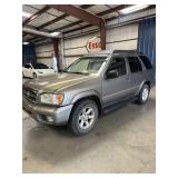 2004 Nissan PATHFINDER SE