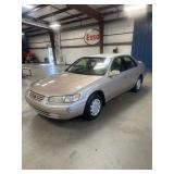 1998 Toyota CAMRY LE