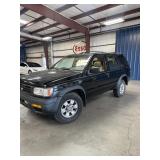1999 Nissan PATHFINDER SE