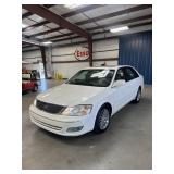 2000 Toyota AVALON