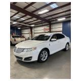2011 Lincoln MKS