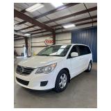 2009 Volkswagen ROUTAN SE