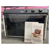 FARBERWARE CONVECTION BROIL OVEN.