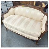 FRENCH STYLE MAHOGANY SETTEE.