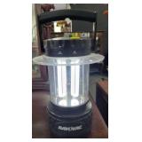 RAYOVAC BATTERY OPERATED LANTERN - WORKS