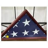 U.S. PRESENTATION FLAG IN CASE.