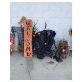 HALLOWEEN AND FALL DECOR