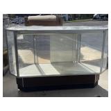 RETAIL DISPLAY CASE