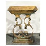 34" HIGH METAL PLANT STAND.