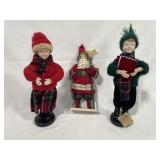 3 FIGURINES: 2 CAROLERS AND SANTA