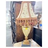 COMPOSITE TABLE LAMP WITH SHADE.