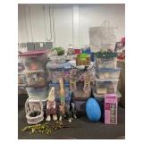 COLLECTION OF EASTER DECORATIONS - 16 TOTES PLUS