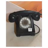 ANTIQUE ROTARY DIAL TELEPHONE