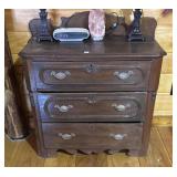 OAK 3 DRAWER WASH STAND