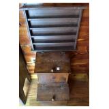 WOODEN TATER & ONION BOX AND A GOLF BALL