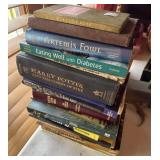 HARDBACK BOOKS: HARRY POTTER, GUN TRADERS GUIDE,