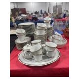 89 PC CONTEMPOARY NORITAKE CHINA DINNERWARE