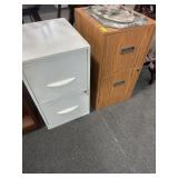 TWO 2 DRAWER METAL FILING CABINETS AND 2 MIRRORED
