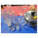 BUNDT PAN, COVERED POT, GLASSWARE