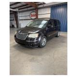 2010 Chrysler TOWN & COUNTRY TOURING