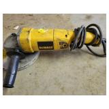 ELECTRIC DEWALT SIDE GRINDER